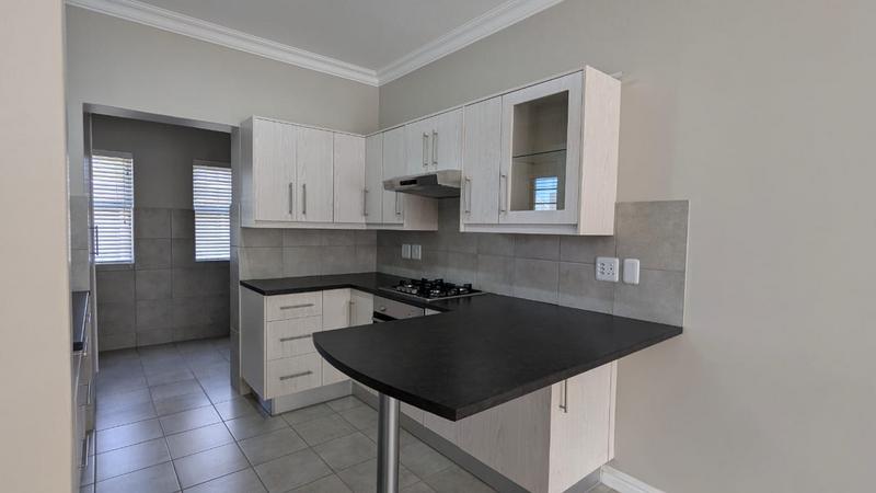 1 Bedroom Property for Sale in Blue Mountain Village Western Cape